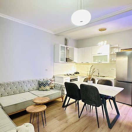 Bllok: Central Cozy Stay, 24/7 Self Check-In Tiran Dış mekan fotoğraf